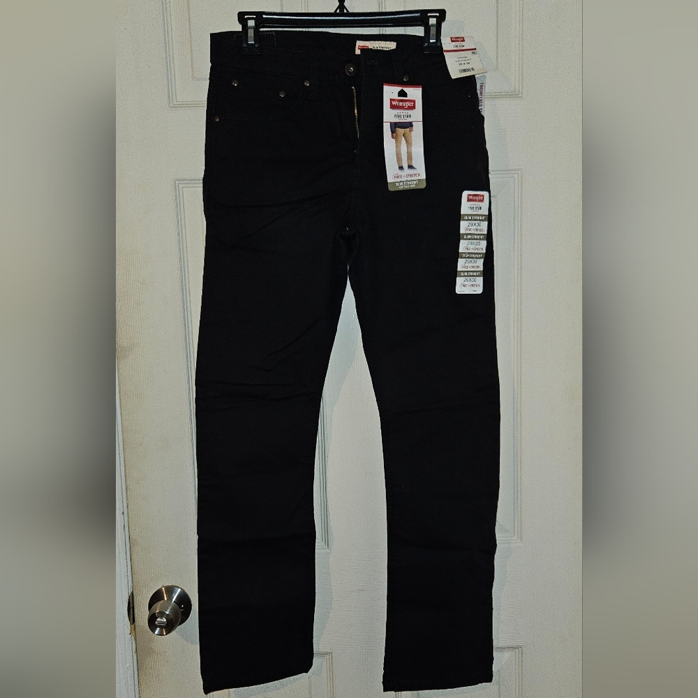 Wrangler Slim Straight Men's Jeans
